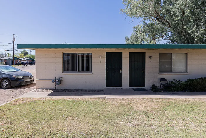1017 S Mariana St #3 — Photo 2