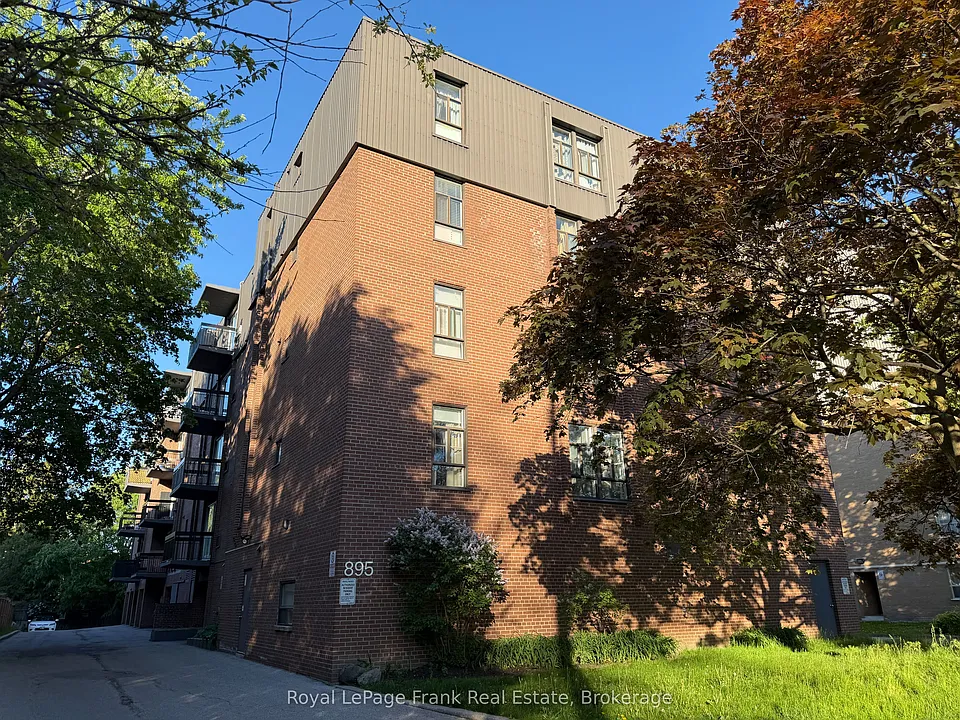 895 Kennedy Rd #402