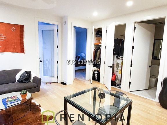 4th image of 961 Willoughby Ave #343