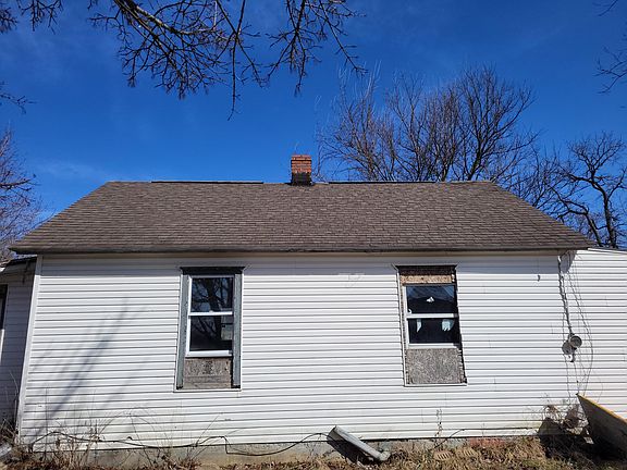 4th image of 335 Peninsular St