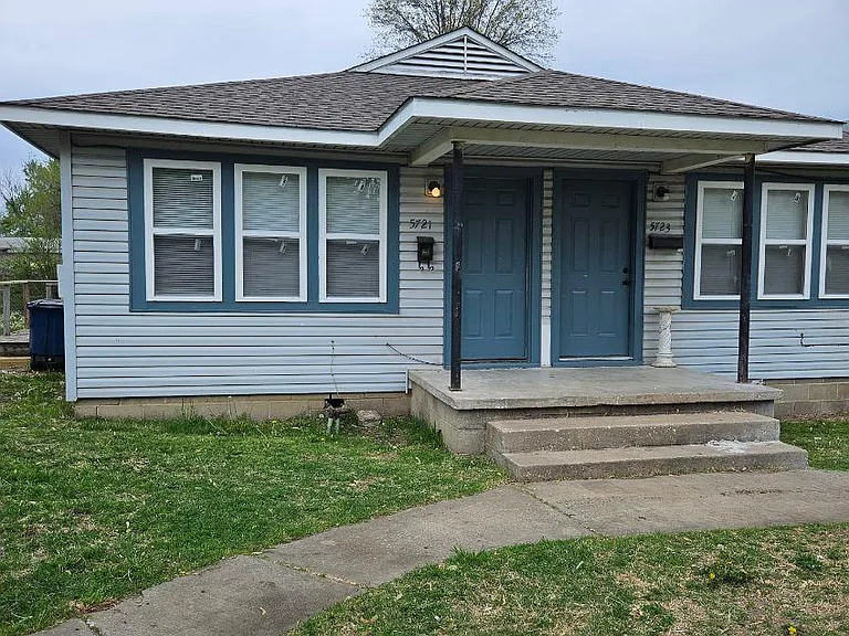 5721 E Easton St — Photo 1