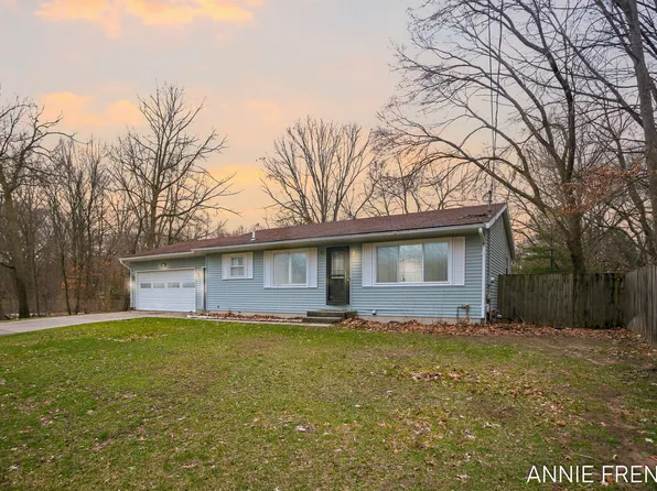 366 Elm St, Holland, MI 49424