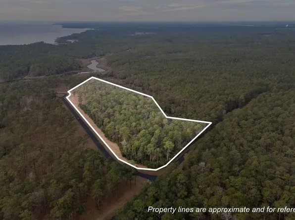 178 River Watch Rd, Oriental, NC 28571