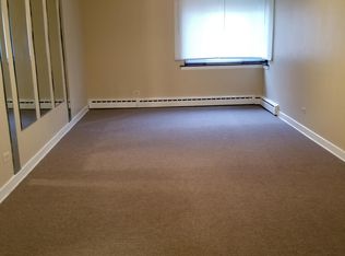 2047 E 72nd St #1, Chicago, IL 60649