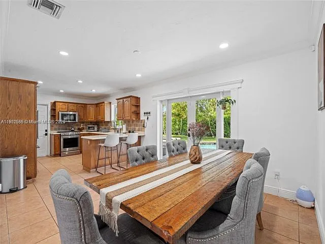 10841 SW 127th St — Photo 4