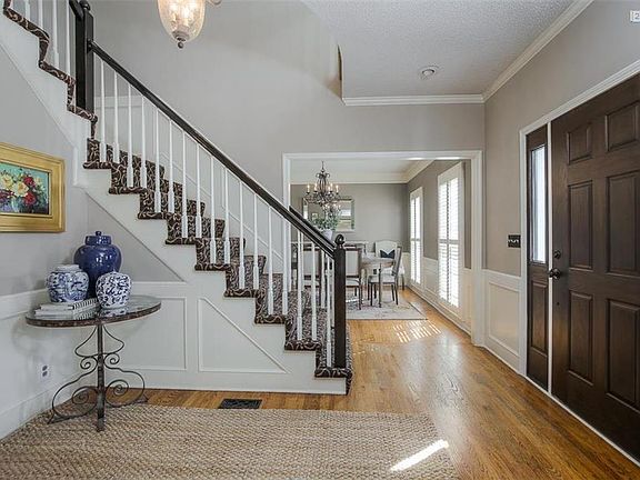 Today's decor and colors.