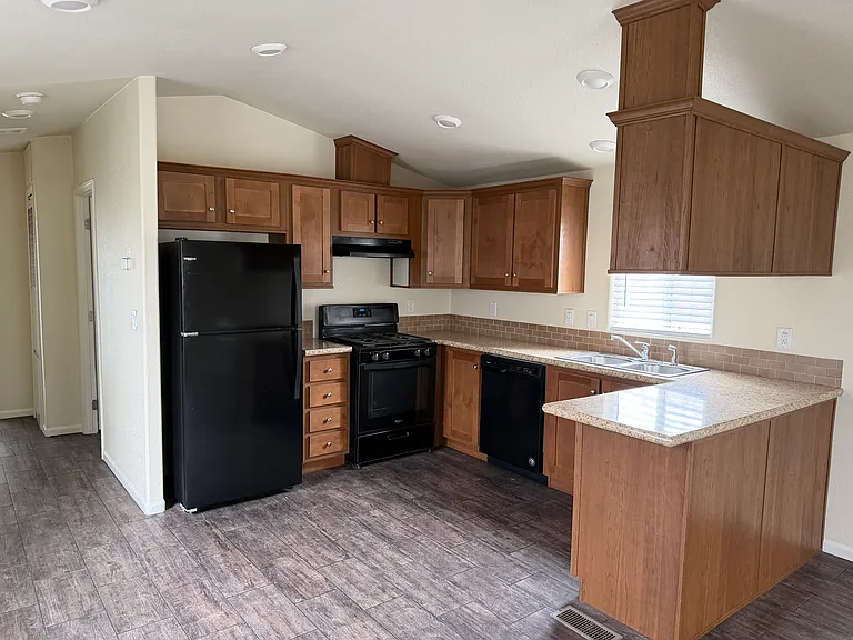 296 N Hope Ave #65 — Photo 3