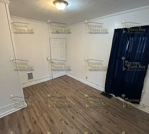 2nd image of 101-103 4th St