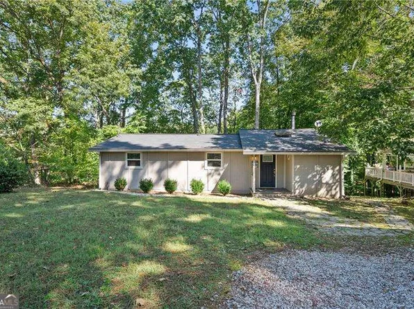 9395 Ponderosa Trl, Gainesville, GA 30506