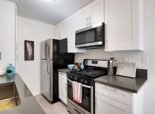 1951 Cedar Ave APT 7, Long Beach, CA 90806