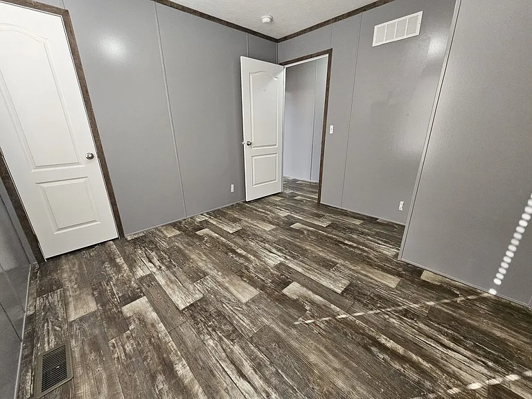 Robin Glen — Photo 15