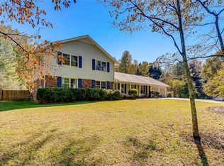 1421 Ridgeway Dr NW, Acworth, GA 30102