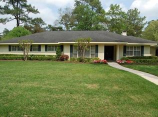 749 Camelot Ln, Houston, TX 77024