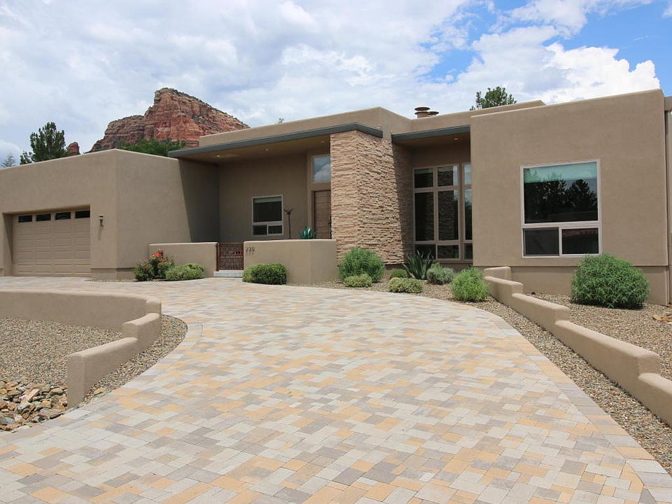 2nd image of 230 Indian Cliffs Rd