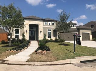 10407 S Sunrise Shores Ln, Cypress, TX 77433