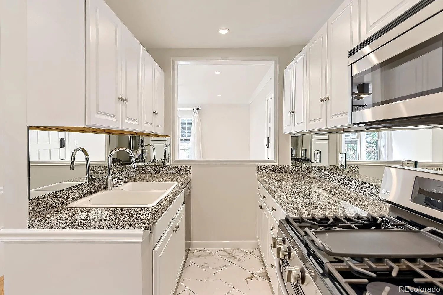 1 bed, 1.0 bath, 548 sqft, $1,595 — Photo 1