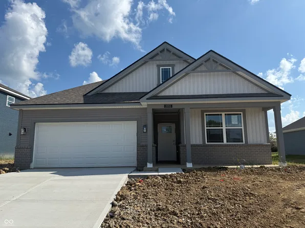 2055 Quail West Dr, Danville, IN 46122