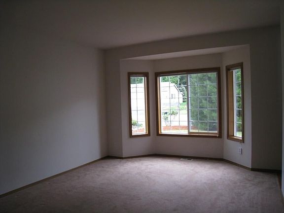 5th image of 25423 Cumberland Way