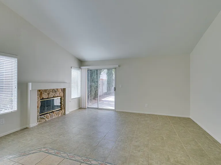 307 Cavalla St — Photo 7