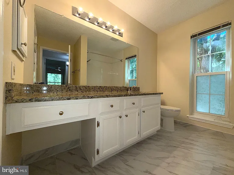 1534 Lincoln Way #204 — Photo 14