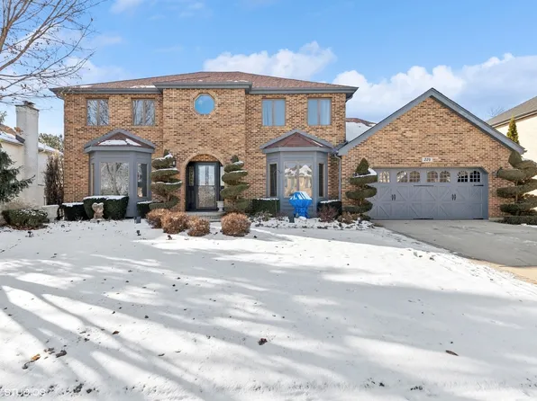 224 Hillandale Dr, Bloomingdale, IL 60108