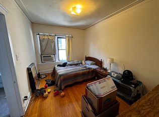 2530 N Kedzie Blvd #2N, Chicago, IL 60647