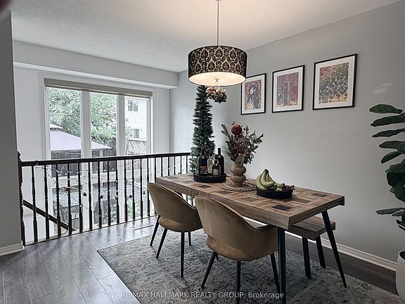4th image of 304 Applecross Cres