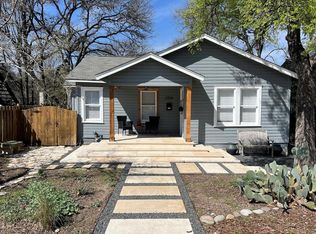 2206 Mountain View Rd, Austin, TX 78703