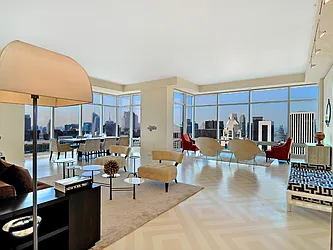 Rented by Sotheby's International Realty