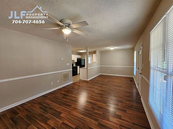 3rd image of 219 Key West Ave