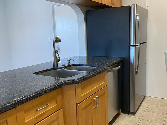 3rd image of 1407 NE 56th St #3