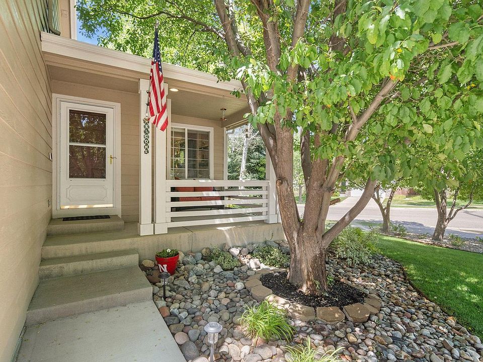 1st image of 1890 Twin Lakes Cir