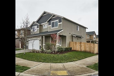 4th image of 2551 167th St E