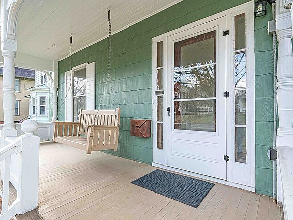 Front porch with swing!