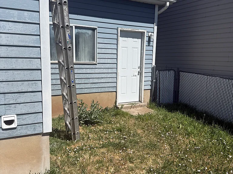 S 2800 W — Photo 13