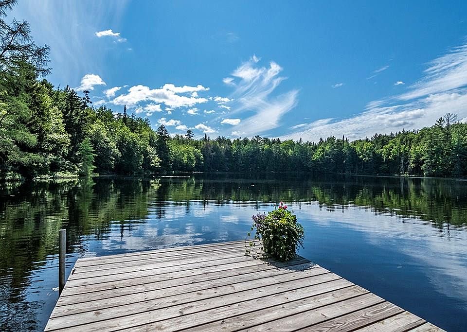 112 Floodwood Rd, Saranac Lake, NY 12983 | Zillow
