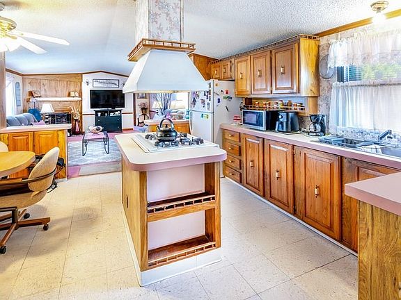 4th image of 5000 E Red Creek Springs Rd Space 1