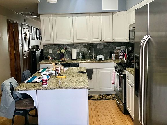 2nd image of 3344 W Waveland Ave #2
