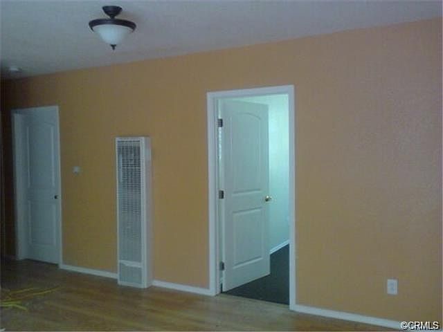 2nd image of 208 E 60th St