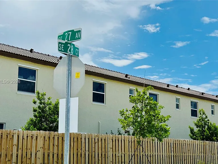 2632 SE 27th Dr — Photo 30