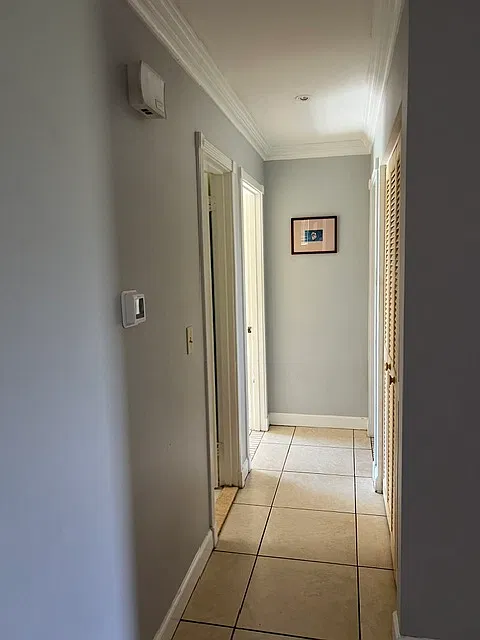 3 bed, 1384 sqft, $2,100 — Photo 3