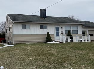 279 Cinema Dr, Johnstown, PA 15905