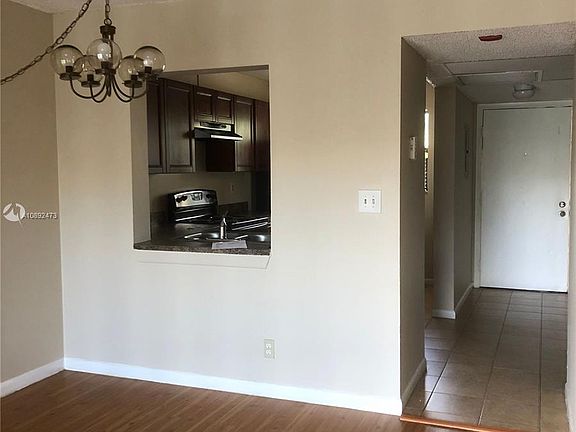 4th image of 9044 NW 28th Dr APT 3202