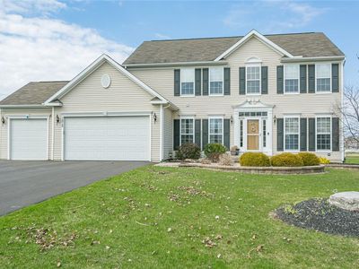 1512 Emma Ln, Farmington, NY, 14425