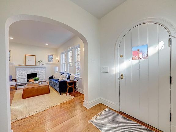 4th image of 1419 Barger Pl