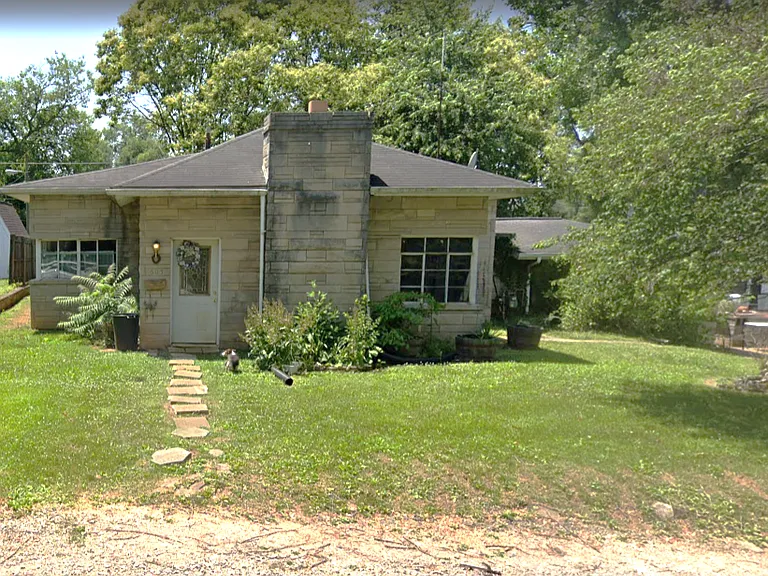605 S 9th St — Photo 4