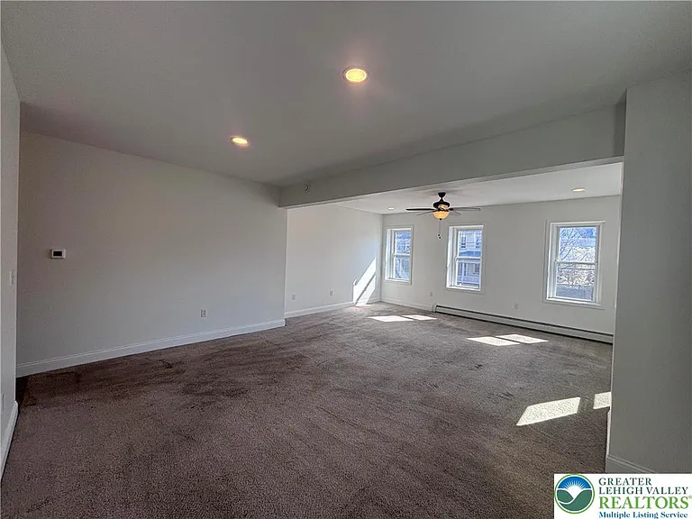69 E Goepp St — Photo 8