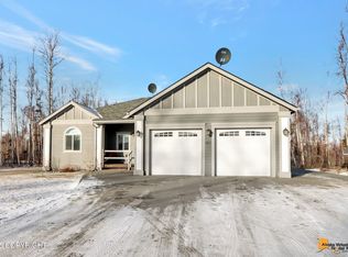 867 W Moose Park Dr, Wasilla, AK 99654