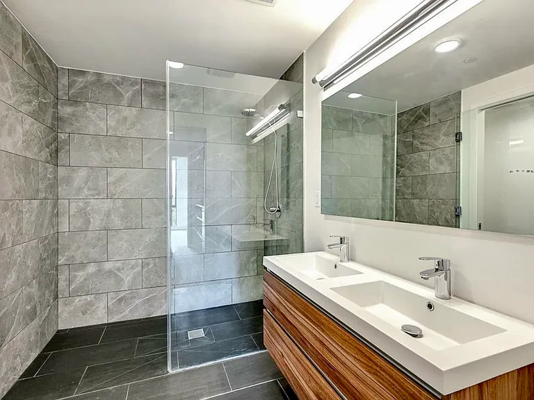 1188 Valencia St #404 — Photo 10