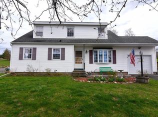 16 Crystal Valley Overlook, Rochester, NY 14623